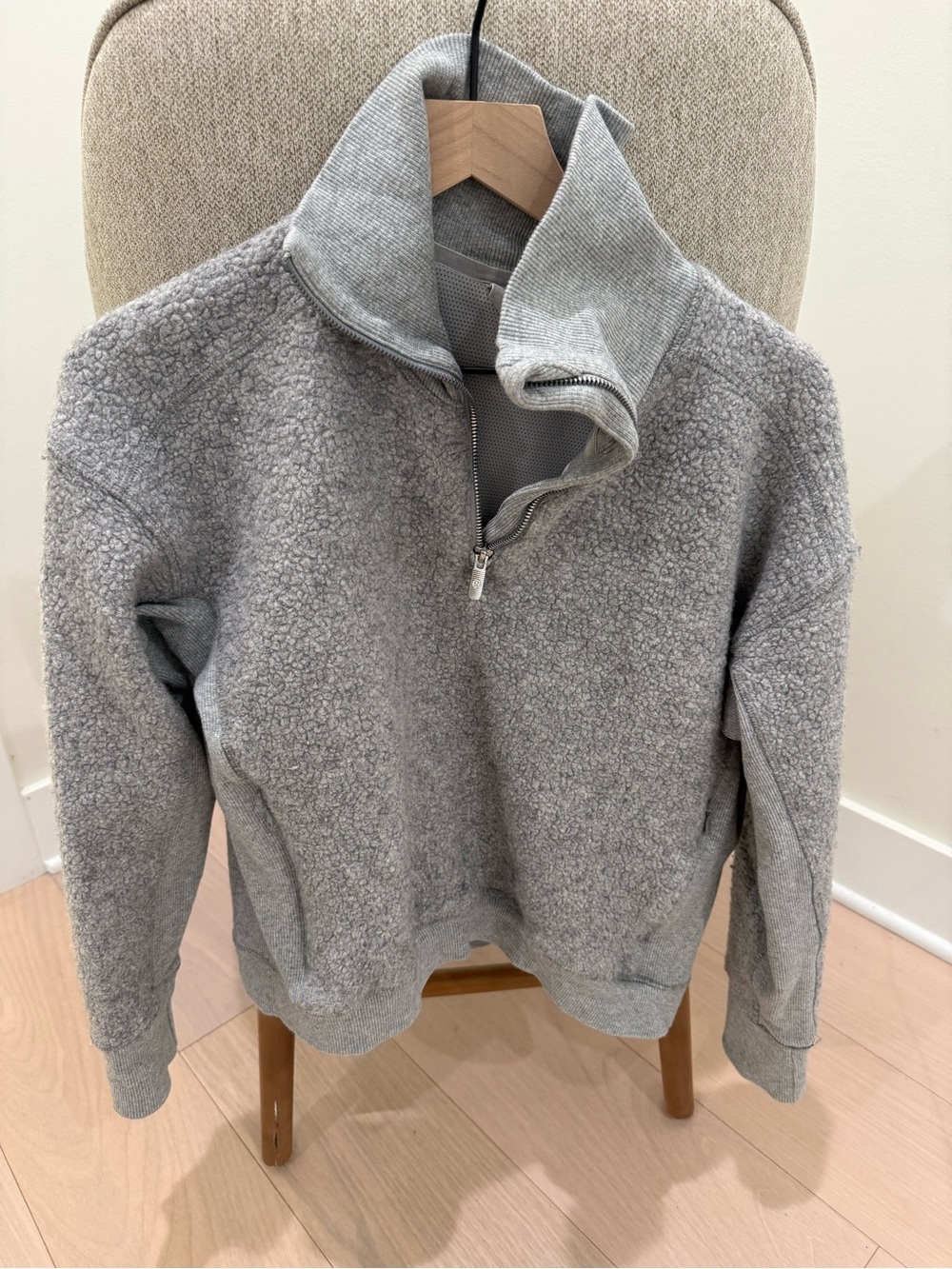Lululemon Women’s Gray Sherpa Half Zip Pullover Sweatshirt Size Small